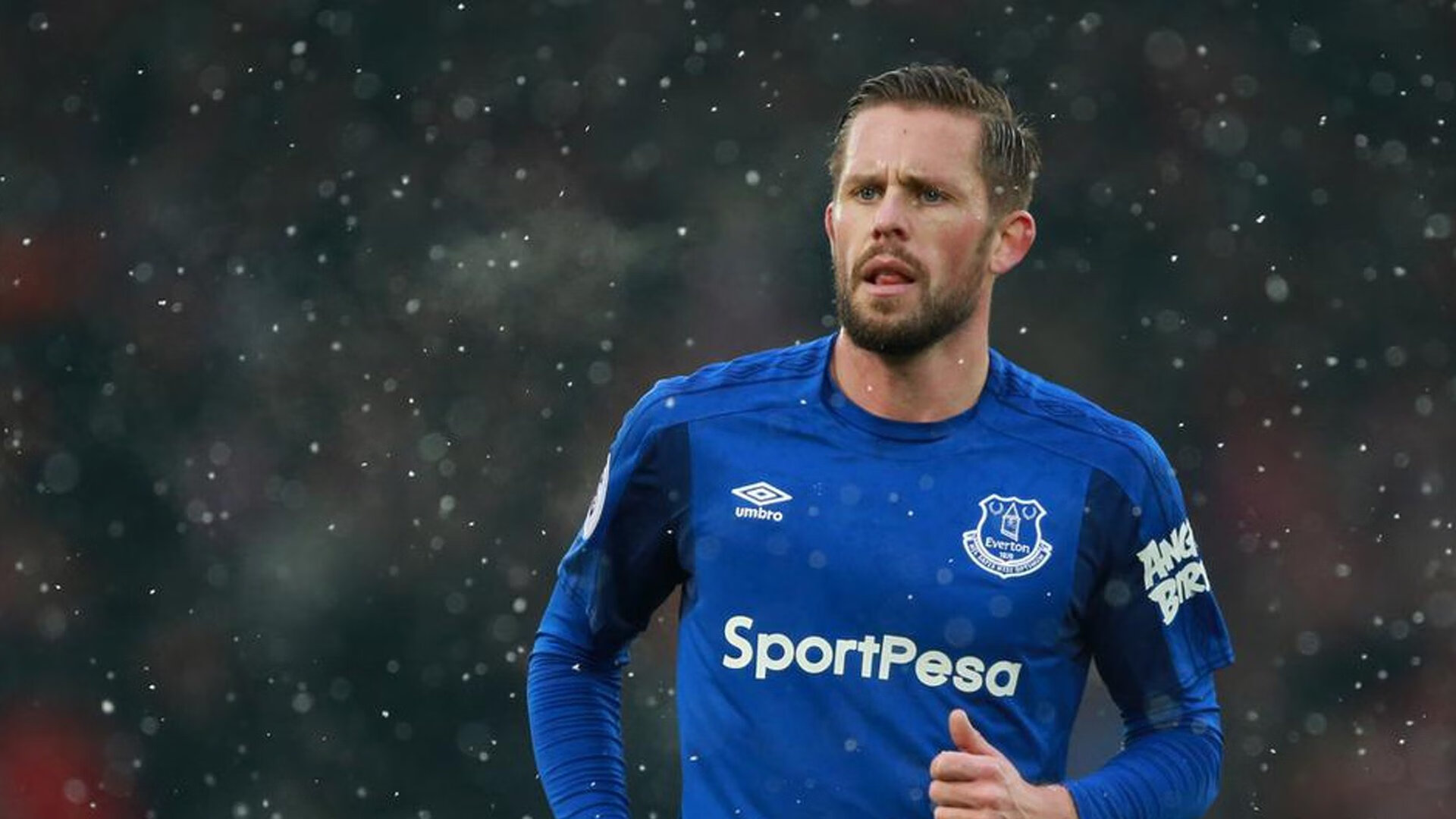 美国队带队取胜!哈兰德重要时刻重返赛场引发球迷热议