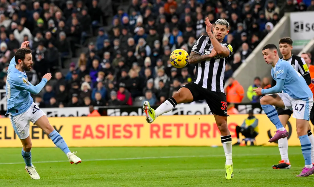 孙铭徽赛后谦逊发言登热搜，辽宁男篮绝杀曼城引发热议(孙铭cba)